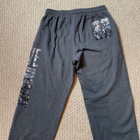 Love Pink Victoria Secret runway fashion show sweatpants with sequins - Picture 4 of 4